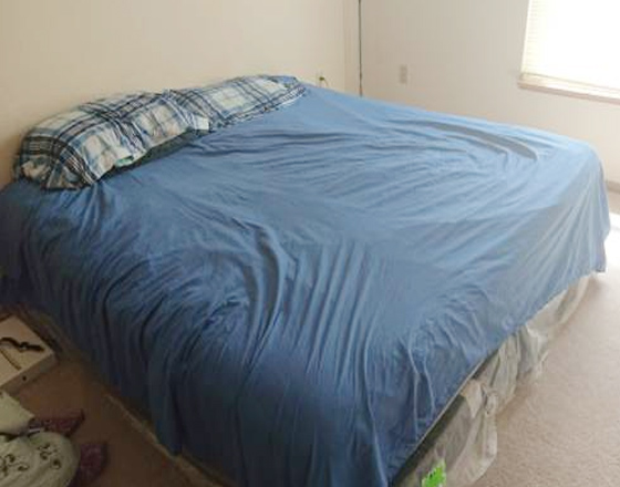 Beautyrest - king size Memory Foam mattress with box - $300