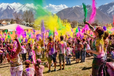 Whoop It up This Holi with Events near You in the United States