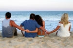 polyamorous, People in open relationships as happy as others, open relationships are just as happy as couples, Love relationship