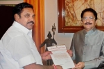 Palaniswami CM of Tamil Nadu, top stories, palaniswami sworn as cm of tamil nadu, Handloom