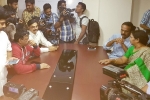 Vangaveeti updates, Vangaveeti news, rgv s suspense over vangaveeti continues, Vangaveeti ranga