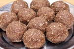 Raagi And Gur Ke Laddoo videos, Raagi And Gur Ke Laddoo cooking, how to make delicious raagi and gur ke laddoo, Saucepan
