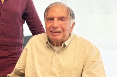 Ratan Tata&#039;s Rs 3800 Cr Will: Who will get What?