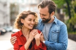 Relationship Tips, Relationship Tips, special signs that tell if a man is into you, Tips for women