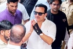 Saif Ali Khan hospital, Saif Ali Khan hospital, saif ali khan walks out of hospital after getting discharged, Saif ali khan
