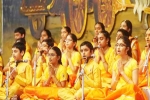 US children recite Gita, US children recite Gita, us children recite 700 gita slokas, Skype