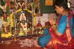 how to make thoram for varalakshmi vratham, varalakshmi vratham muraigal in tamil, how to perform varalakshmi puja varalakshmi vratham significance, Lakshmi pooja