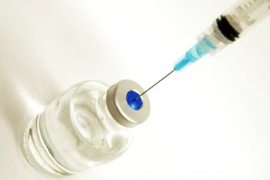 Health Minister launches India's first injectible inactivated polio vaccine},{Health Minister launches India's first injectible inactivated polio vaccine