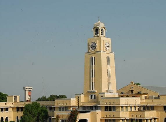 BITS Pilani possesses it's international branch in Dubai