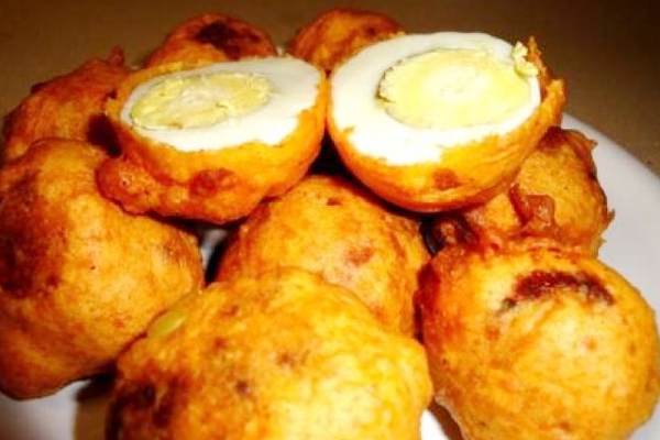 Delicious evening snack- Egg Bajji!