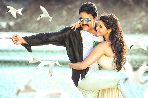 Jakkanna Movie Review