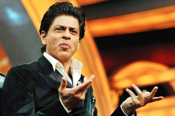 Sharukh Frustrated with Attacks on the sets of Raees},{Sharukh Frustrated with Attacks on the sets of Raees