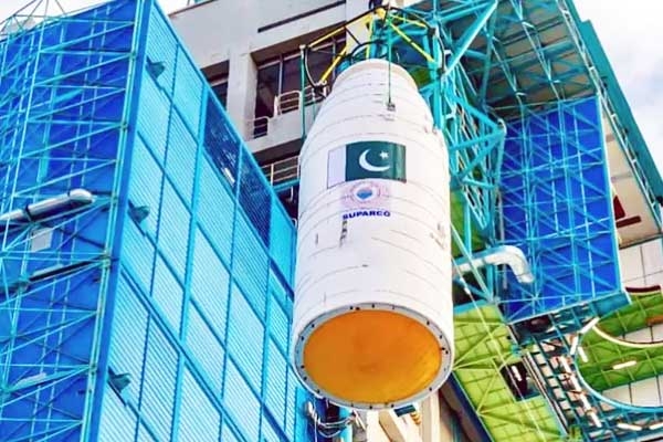 Pakistan launches Six satellites to watch India Pakistan launches Six satellites to watch India